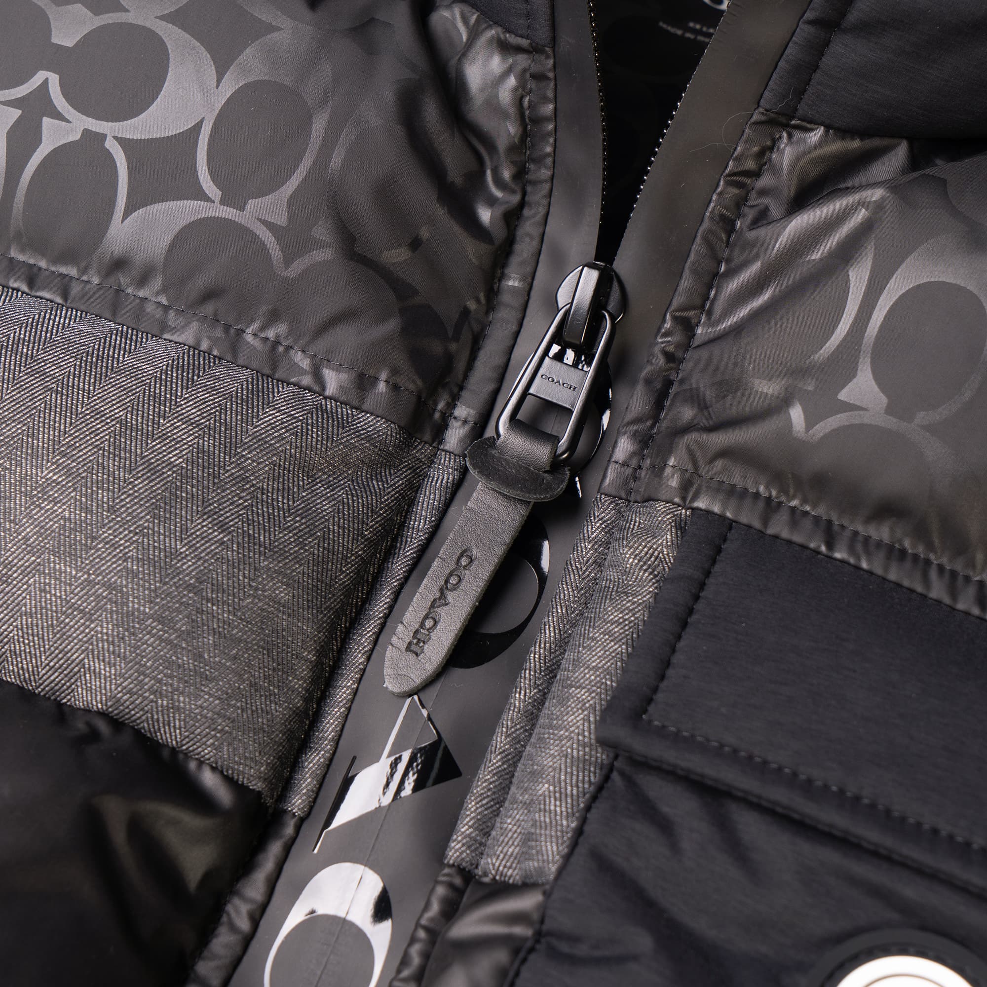 Пуховик COACH мужской черный