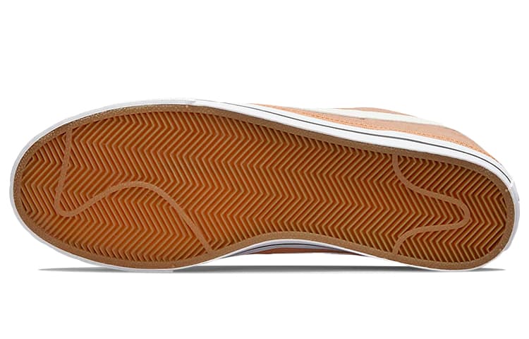 Замша Nike Court Legacy, цвет «Светлый коньяк»