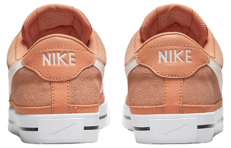 Замша Nike Court Legacy, цвет «Светлый коньяк»