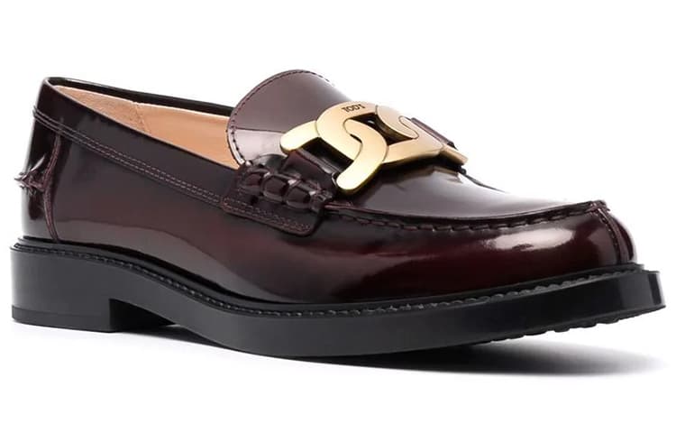 Женские лоферы TOD'S на цепочке
