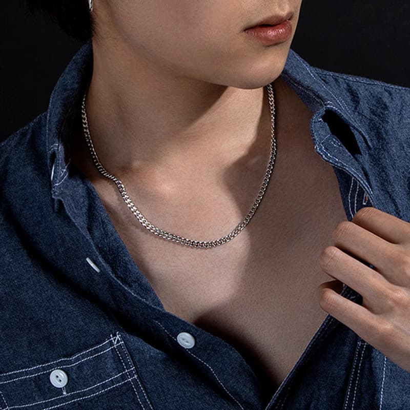 CHOW TAI SENG S925 Серебряные ожерелья мужские