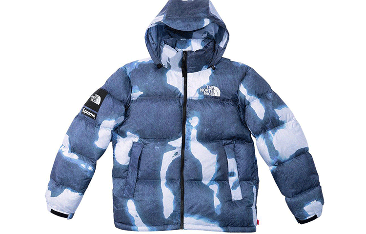 Выбеленная джинсовая куртка Nuptse с принтом Supreme The North Face