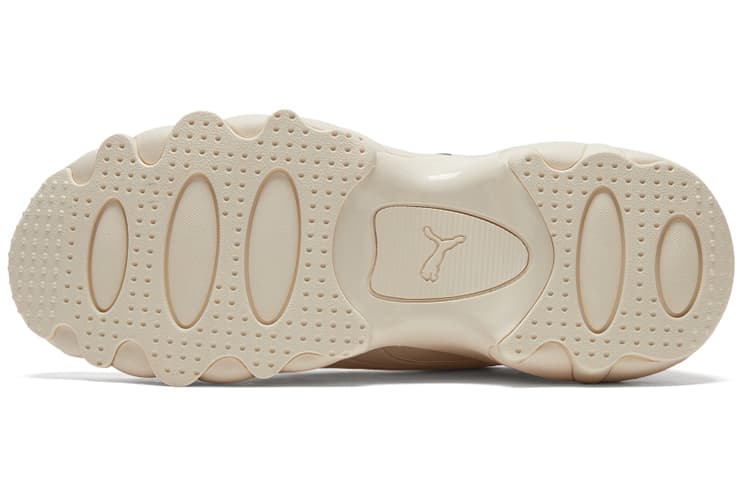 Женские кроссовки Puma Pulsar "Puma Logo Hearts"