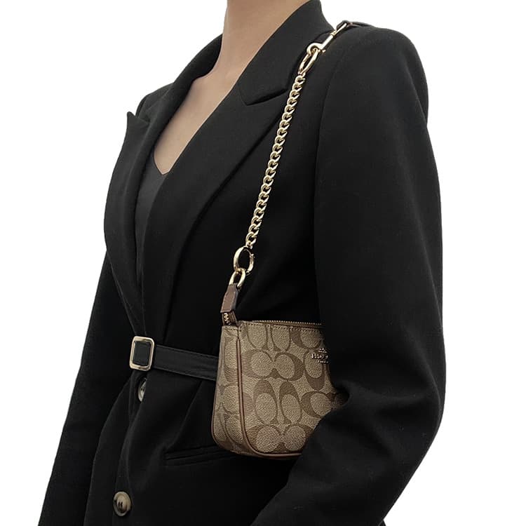 Luxury Care Artisan Workshop Металлическая сумка-аксессуар женская золотистого тона