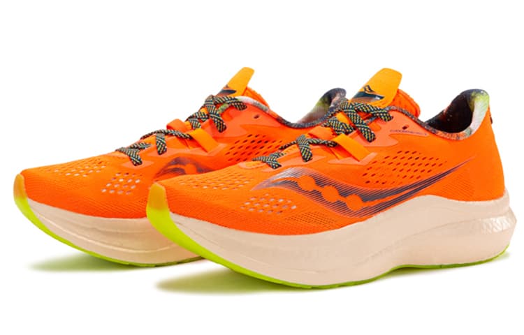 Женские эндорфины saucony Endorphin Pro 2 «История у костра»