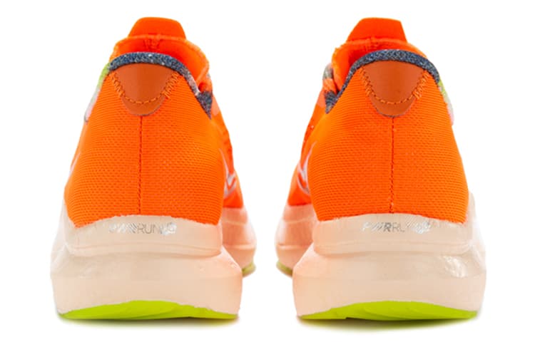 Женские эндорфины saucony Endorphin Pro 2 «История у костра»