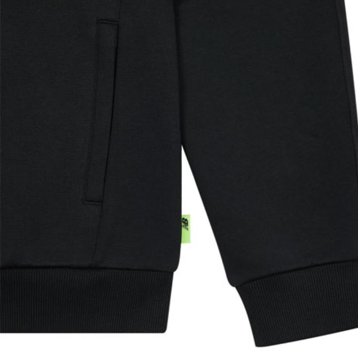 Куртка New Balance женская черная