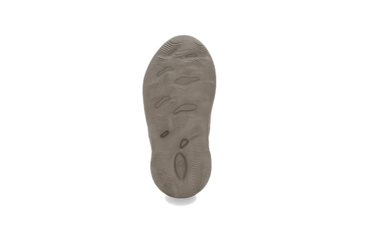 Adidas Yeezy Foam RNNR Stone Sage для младенцев