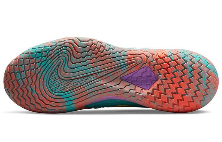 Кроссовки Nike Court Zoom Vapor Cage 4 Doernbecher Maylee