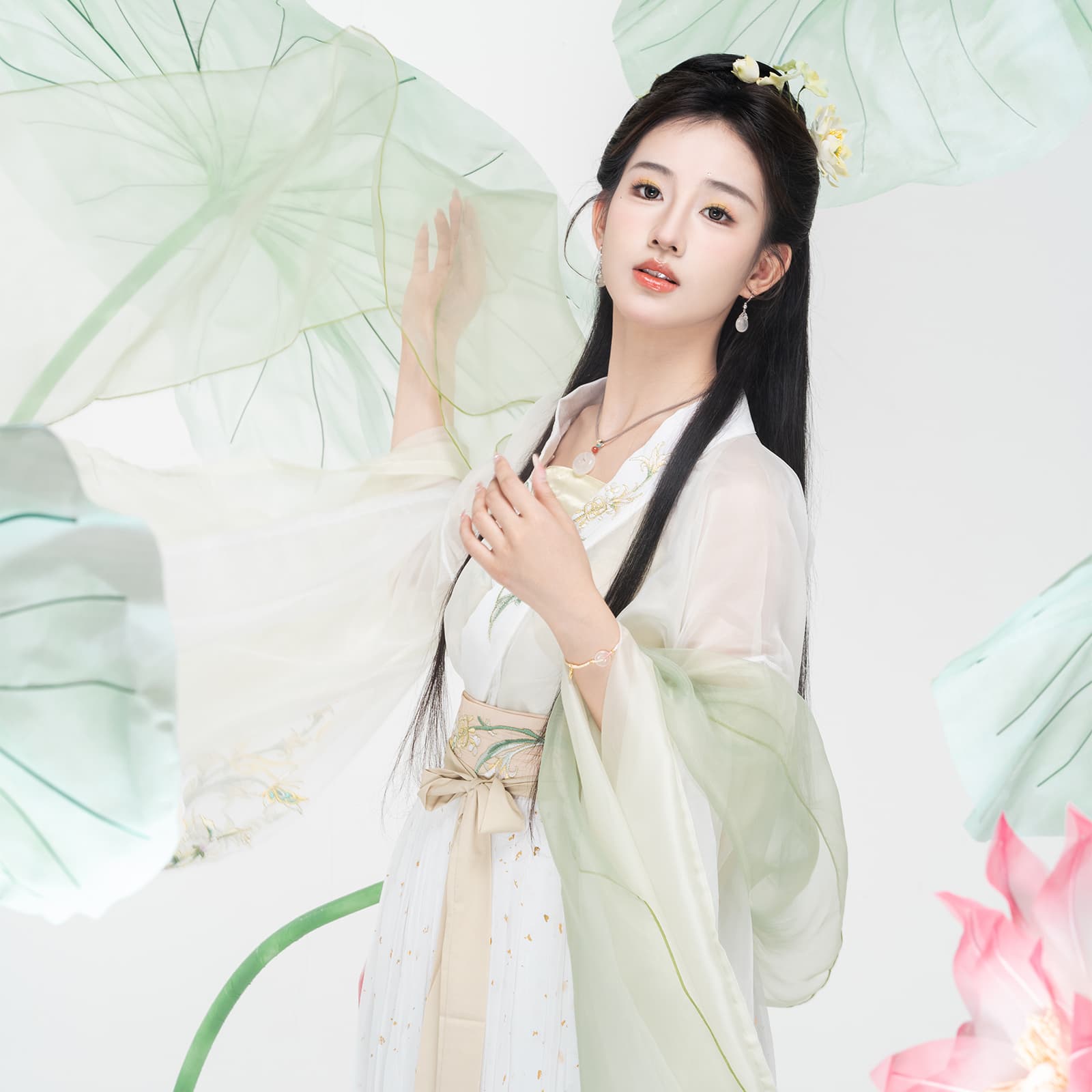 Браслеты Jodie&Kevin с белым агатом унисекс