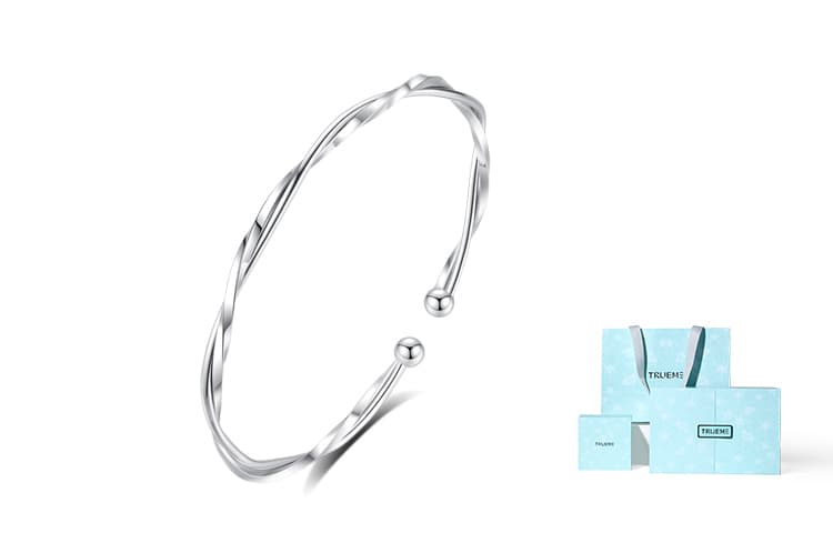 TRUE ME браслеты женские