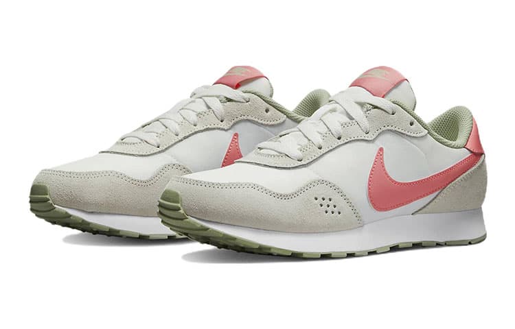 Nike MD Valiant GS «Бело-розовый взгляд»