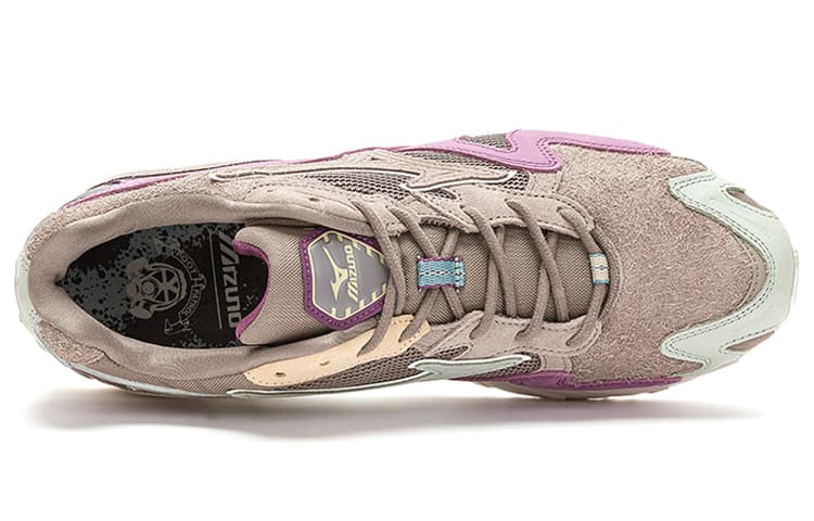 Mizuno Footpatrol X Wave Rider 10 «Серая ржавчина»