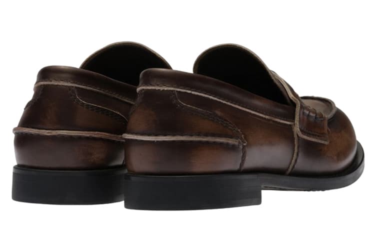 MIU Кожаные лоферы MIU с тиснением логотипа