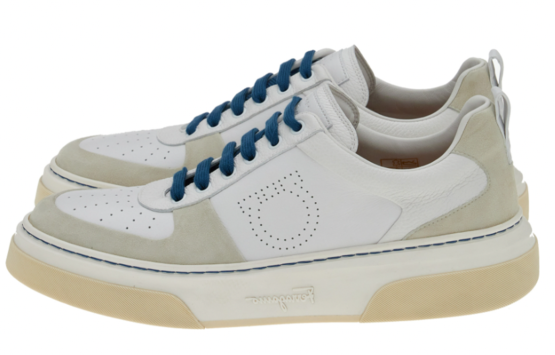 FERRAGAMO Низкие кроссовки Cassina