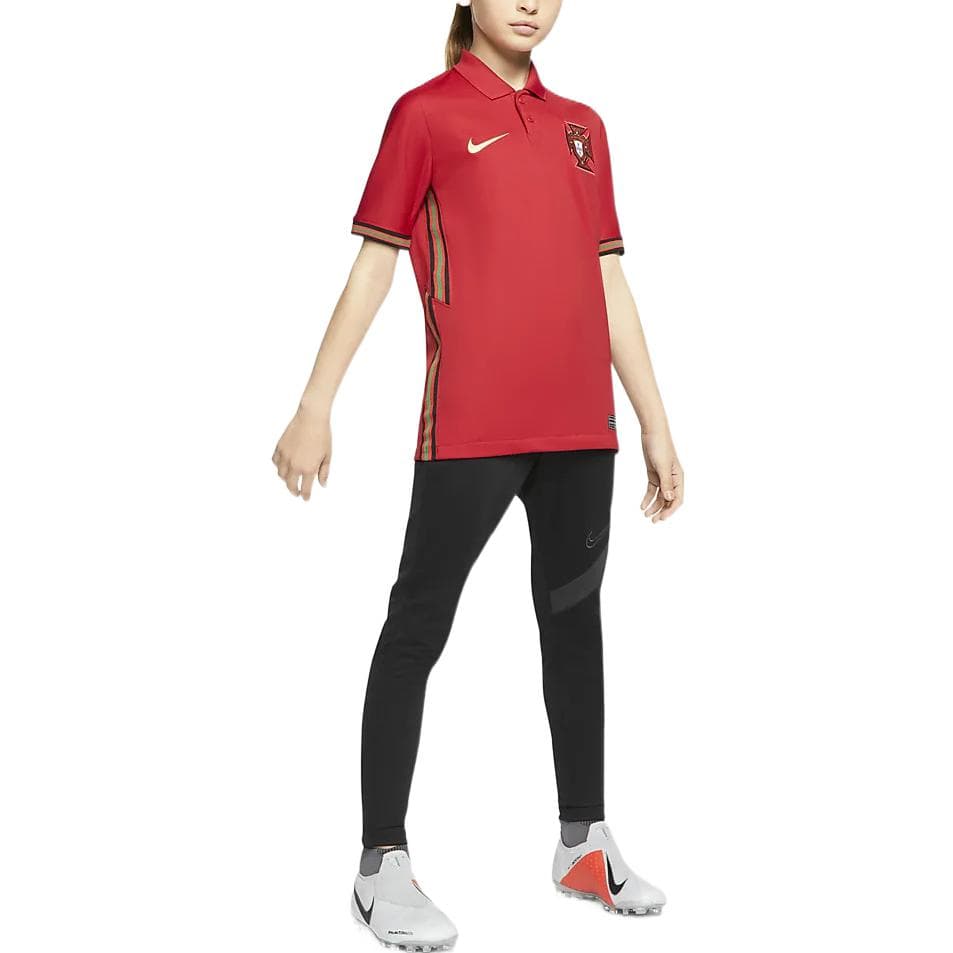 Детские футболки Nike