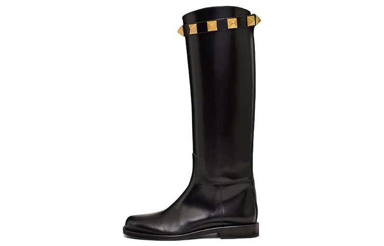 Valentino Garavani Roman Stud Round Toe Boots
