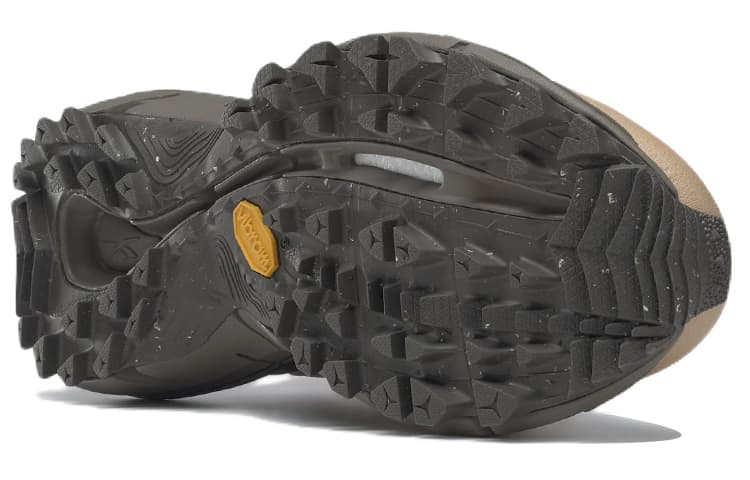 Кроссовки Reebok Zig Kinetica 2.5 Edge 'Modern Beige Sahara'