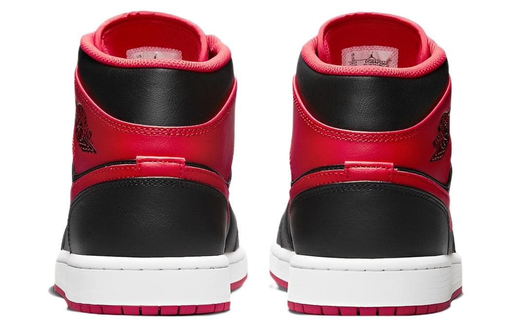 Air Jordan 1 Mid «Alternate Bred 2022»