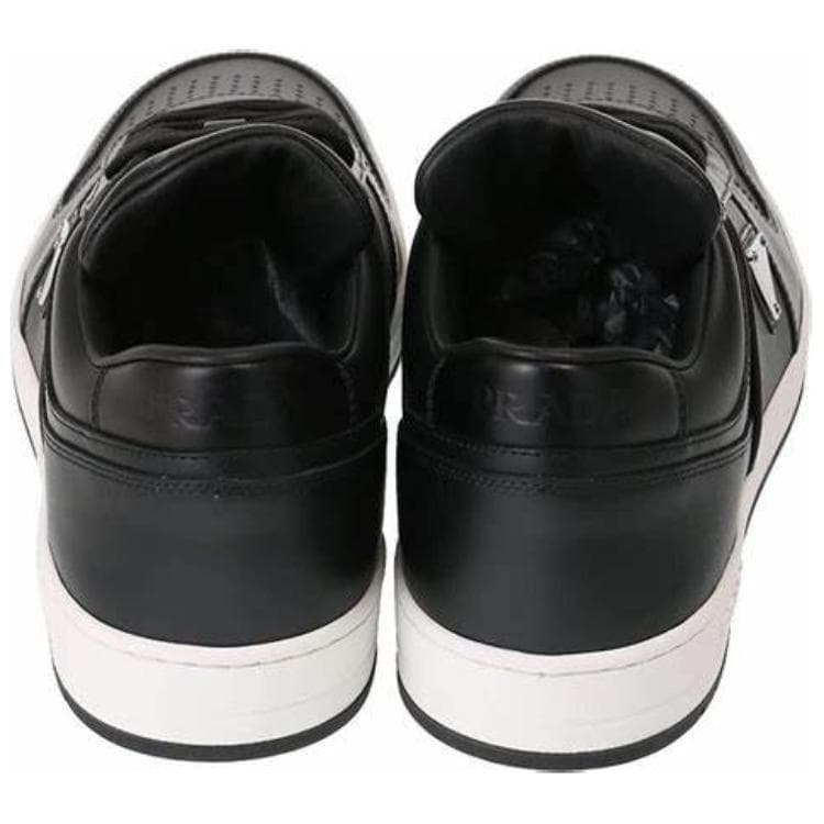 PRADA Downtown Низкие кроссовки кожаные черные черные белые