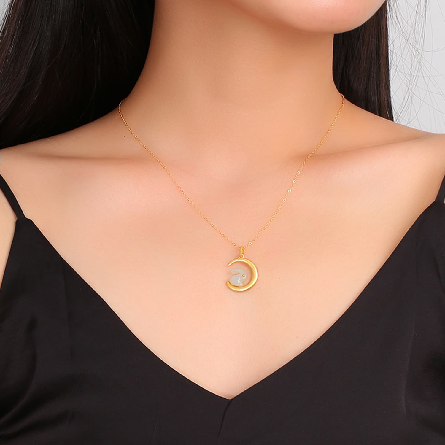 Женские серебряные ожерелья AWD S925