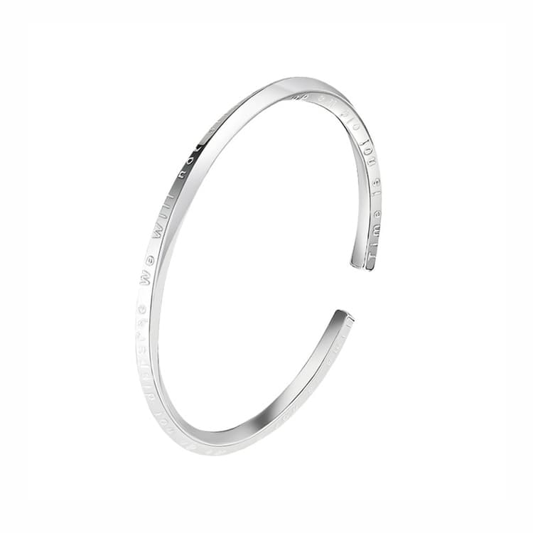 Женские изящные серебряные браслеты CHOW TAI SENG 990 пробы