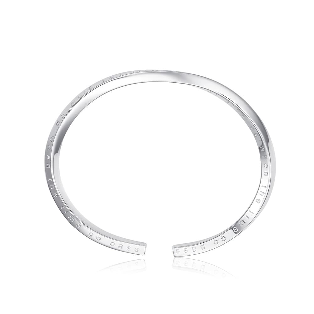 Женские изящные серебряные браслеты CHOW TAI SENG 990 пробы