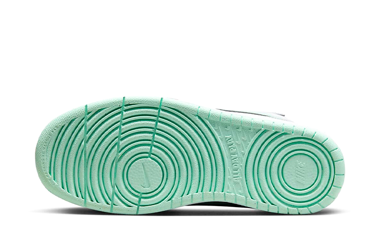 Кроссовки для скейтбординга Nike Court Borough 2 GS