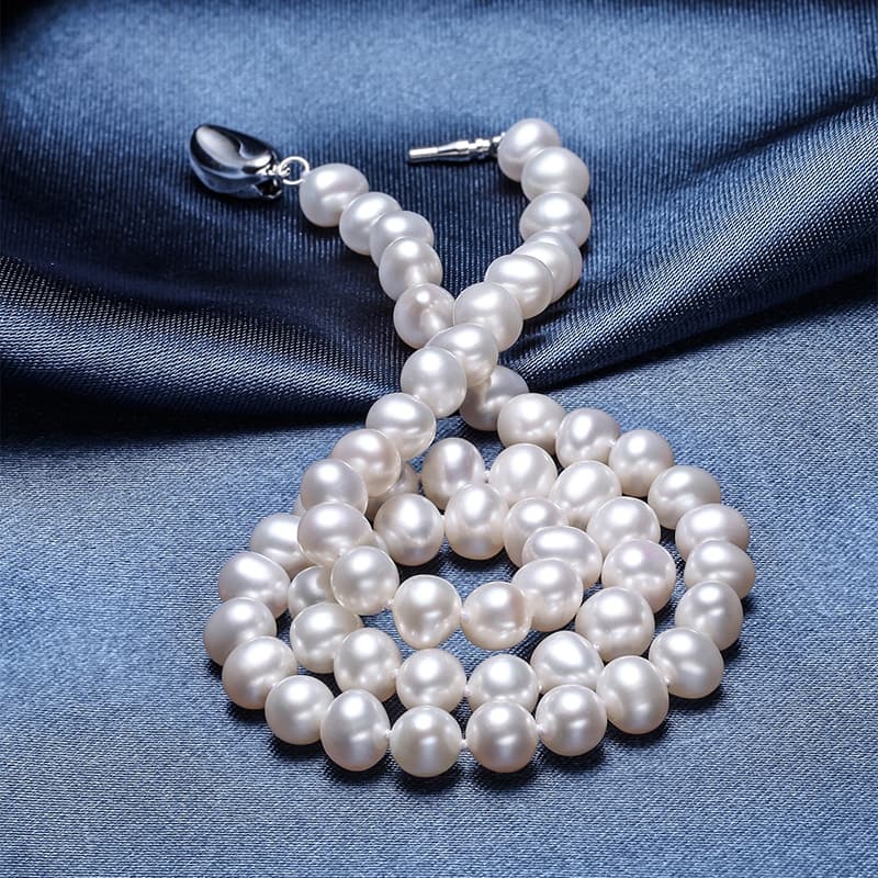 PEARL QUEEN Жемчужные ожерелья женские