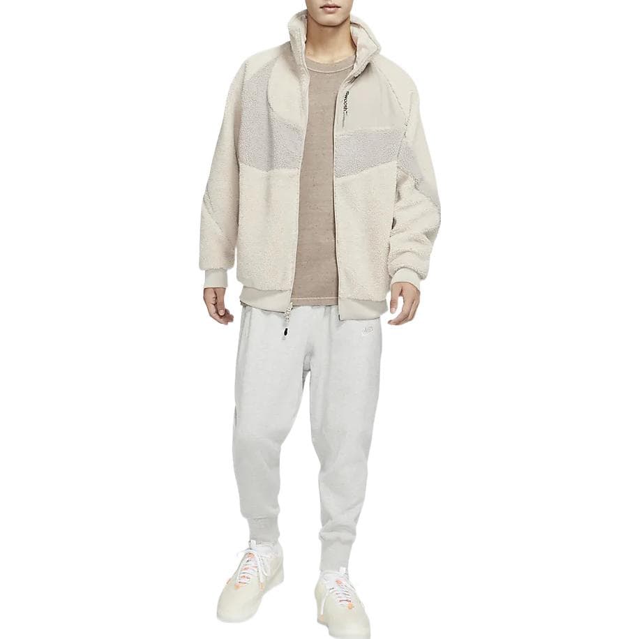 Мужские бархатные куртки Nike молочно-белые