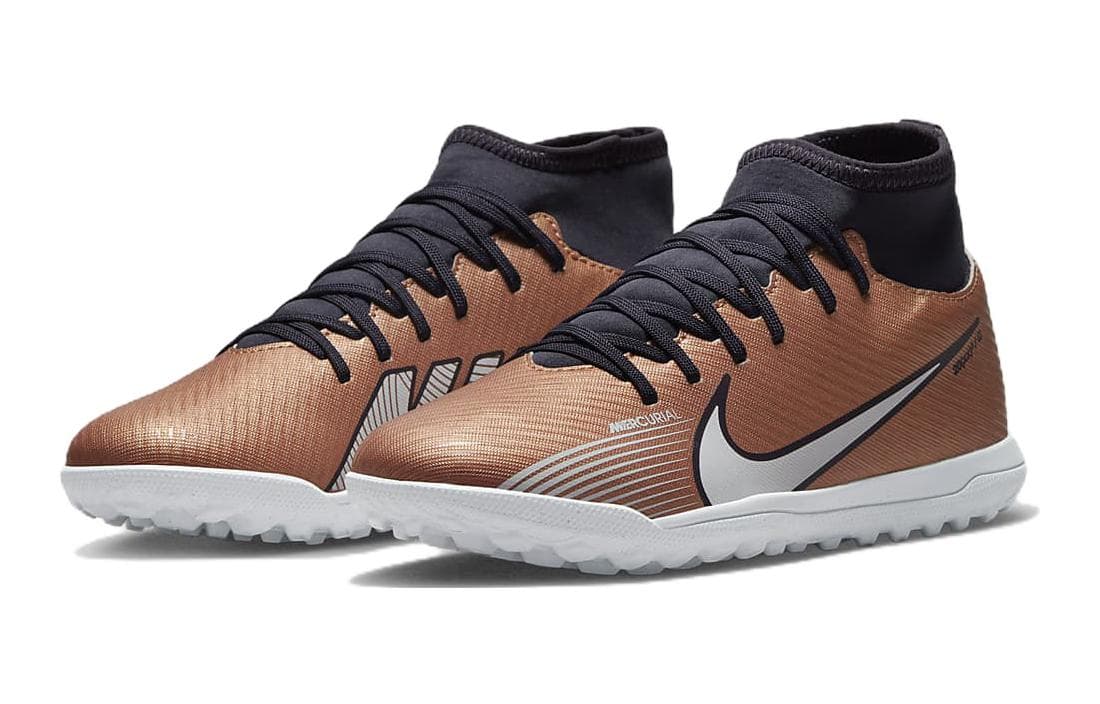 Противоскользящие амортизаторы Nike, устойчивые к истиранию. Детские футбольные бутсы средней высоты, металлические, медные.