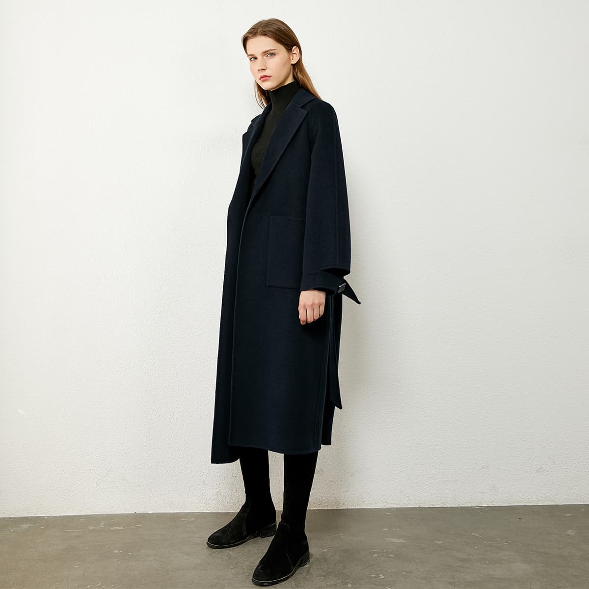 AMII Пальто женские