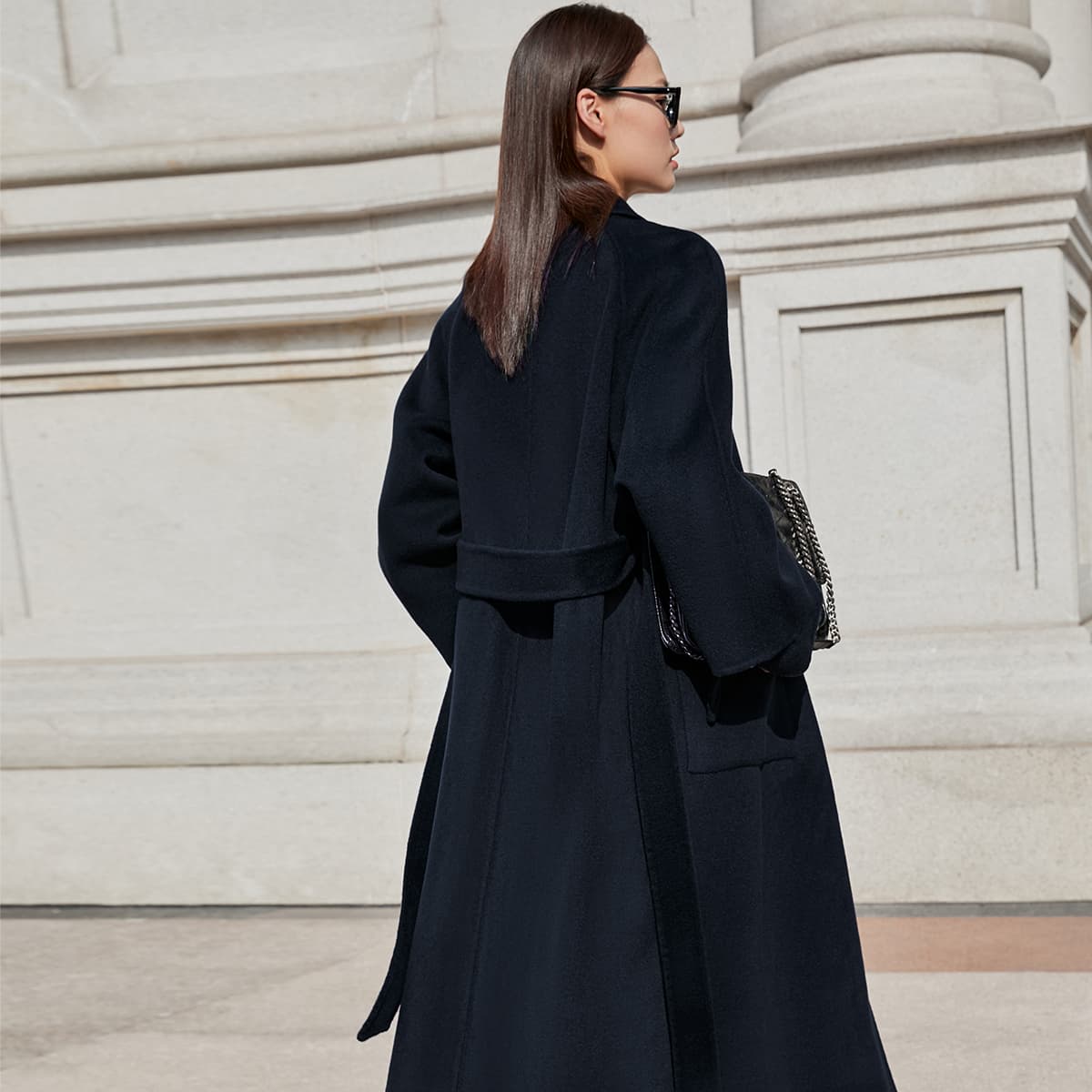 AMII Пальто женские