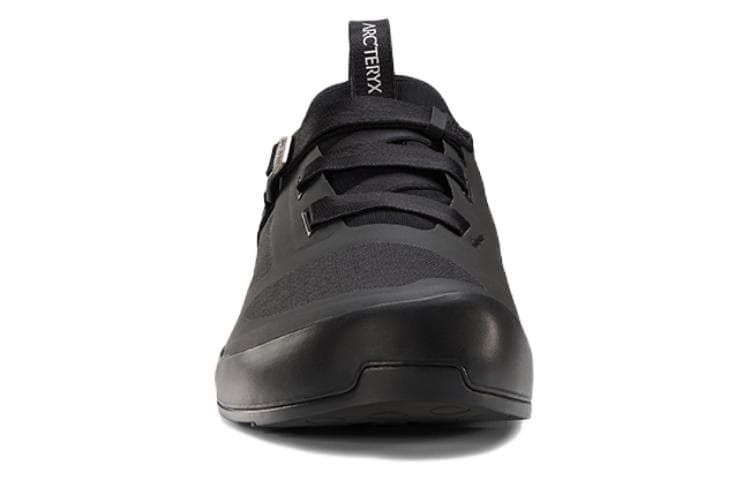 Арктерикс Аракис Блэк