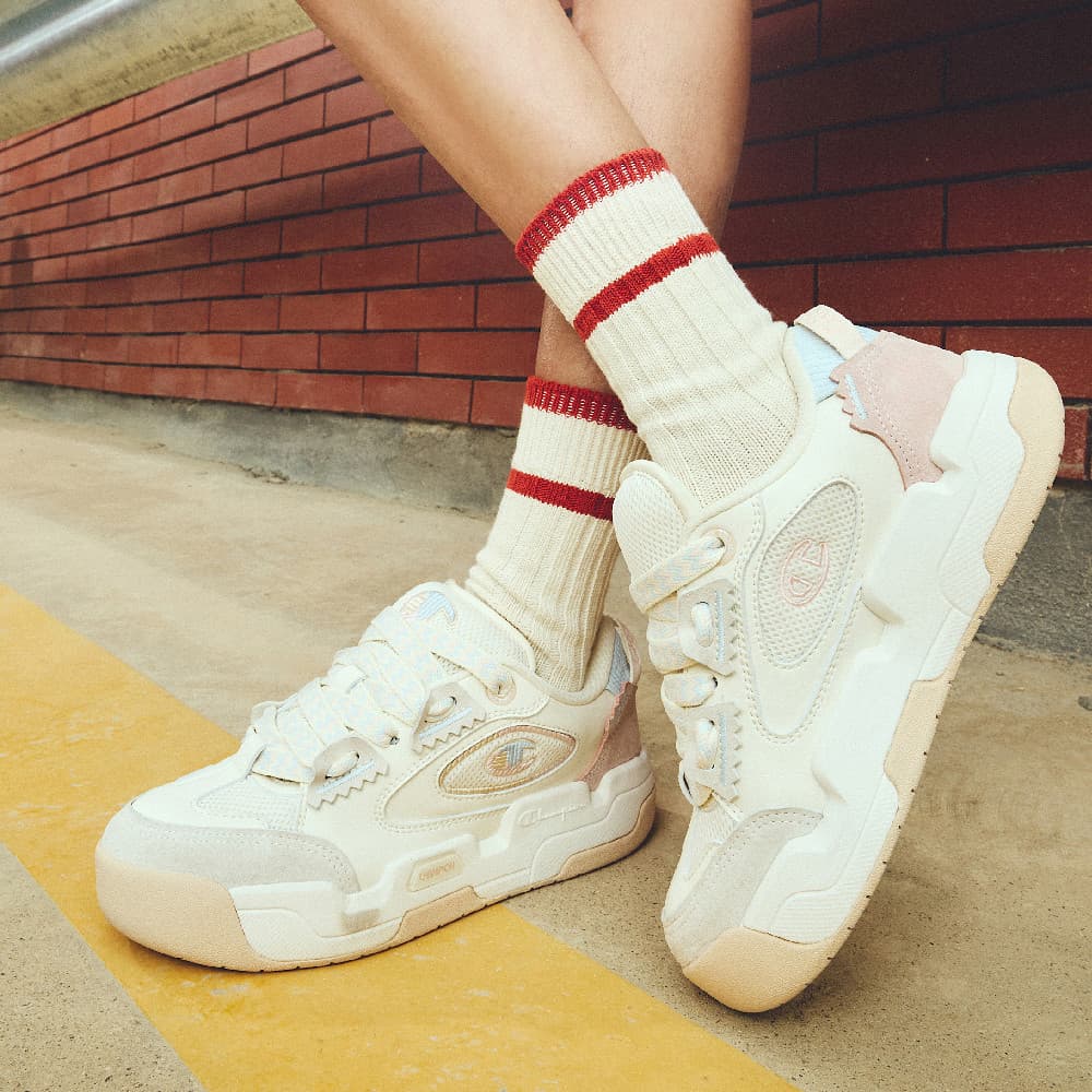 Обувь для скейтборда Champion Valve V2 с низким верхом, женские молочно-белые, розовые