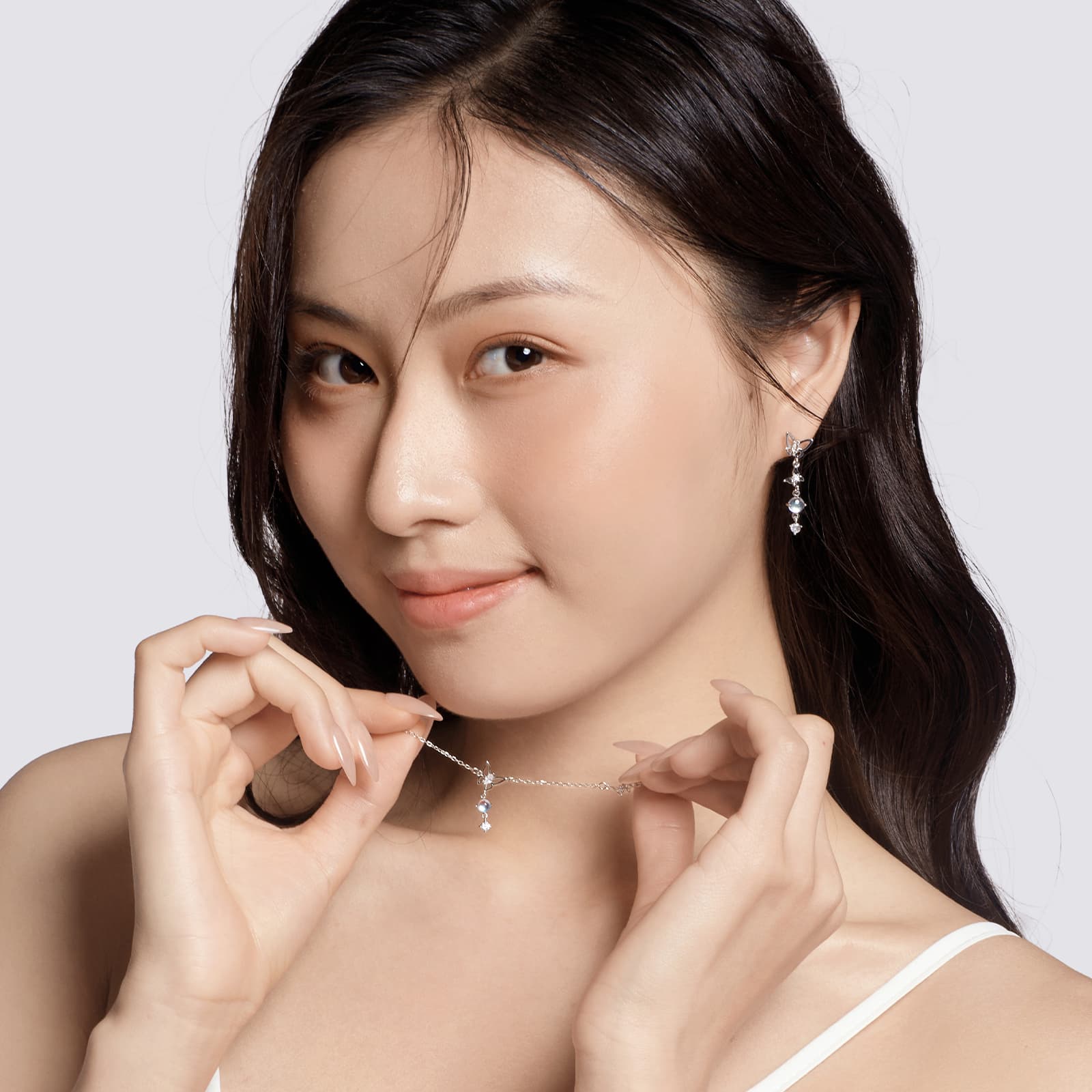 Ожерелья ERROR женские