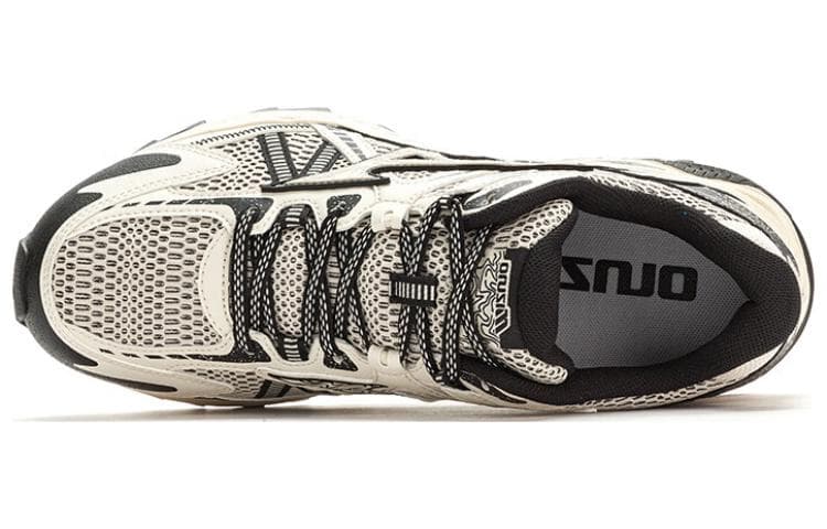 Mizuno Racer Trail «Кремово-черный белый»