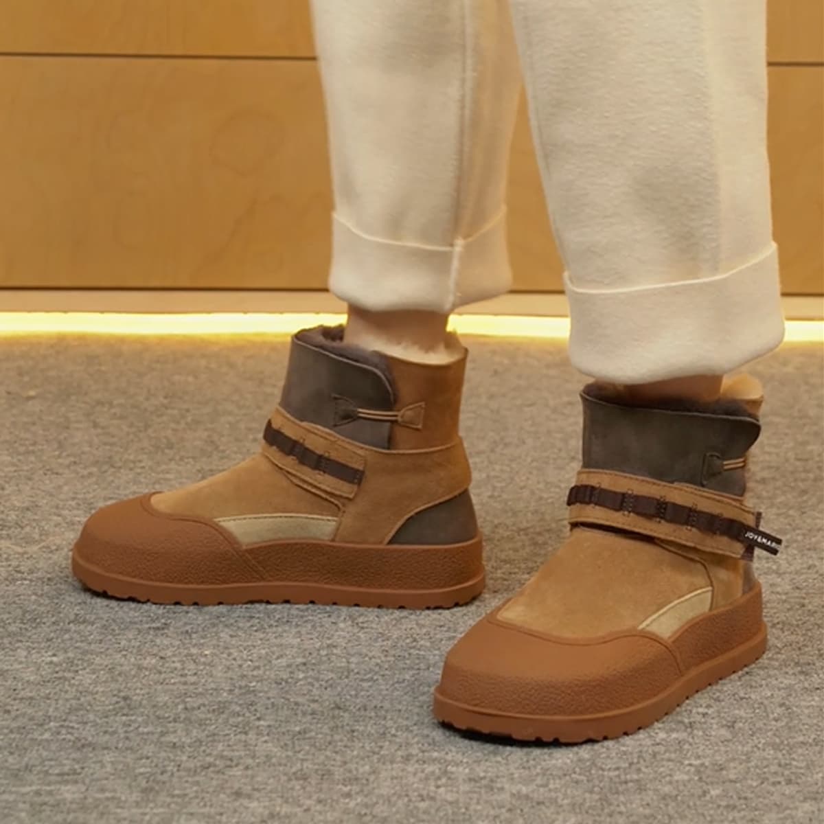 Короткие женские зимние ботинки до середины икры Joy&Mario, увеличивающие рост, с подогревом