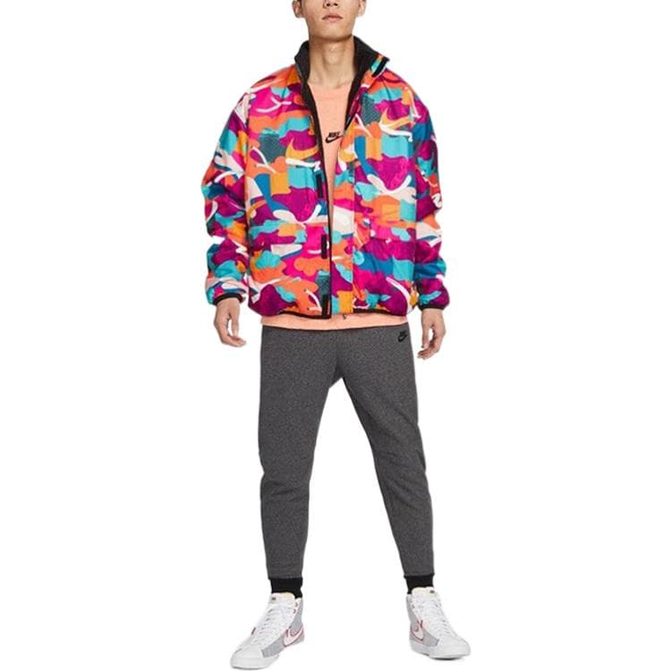 Мужская куртка Nike Sportswear разноцветная/черная