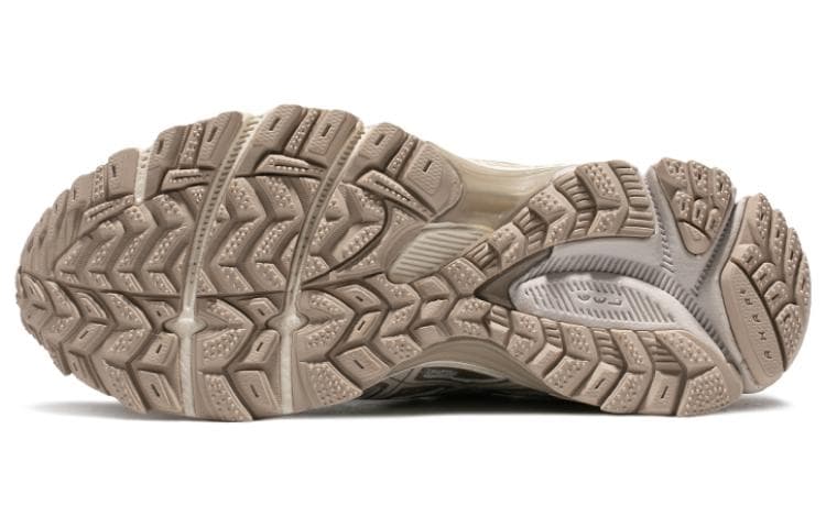 Женские кроссовки ASICS Gel Kahana 8, кремово-оранжевые