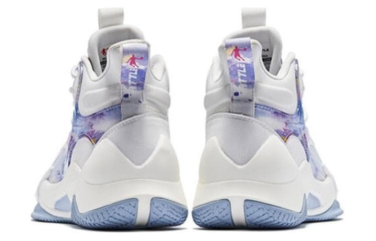 QIAODAN Busters 3Elite устойчивые к истиранию дышащие баскетбольные кроссовки с высоким берцем мужские белые дымчатые дождевые синие