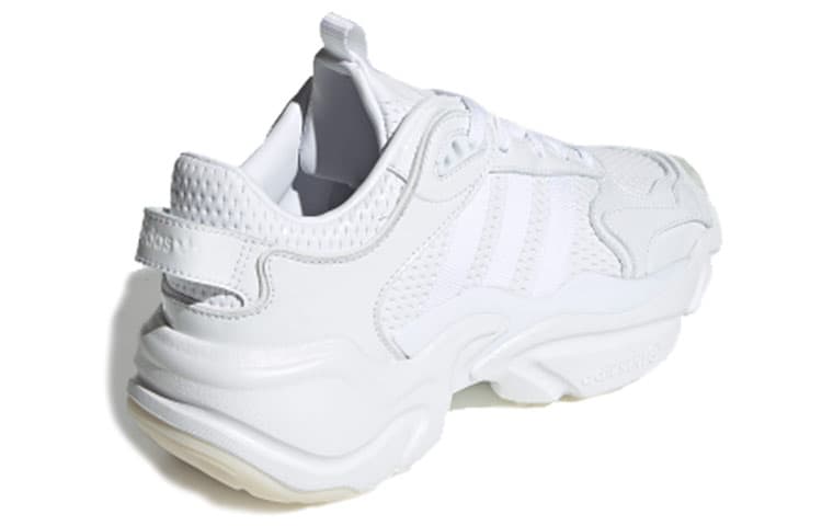 Женские кроссовки Adidas Magmur Runner 'Footwear White'