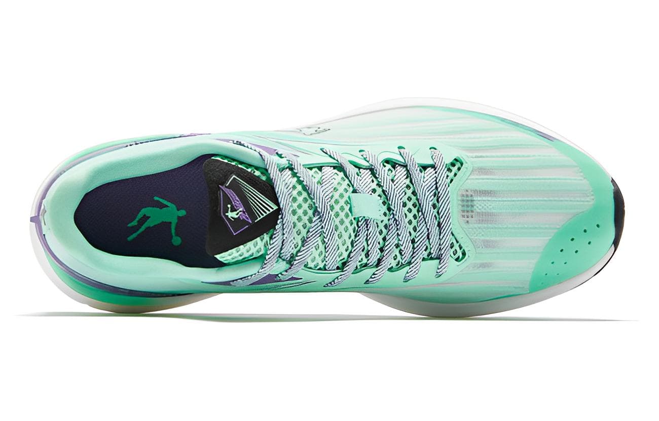 QIAODAN Feiying 2.0, устойчивые к скольжению, истиранию, дышащие кроссовки с низким верхом, мужские, зеленые, фиолетовые