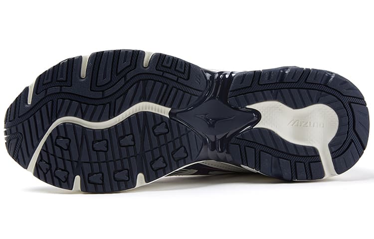 Мизуно Приключение Тве