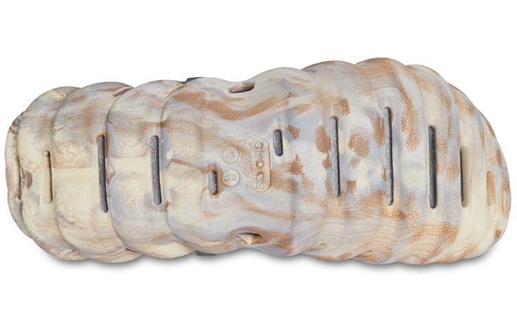 Сабо Crocs Echo с мраморной отделкой