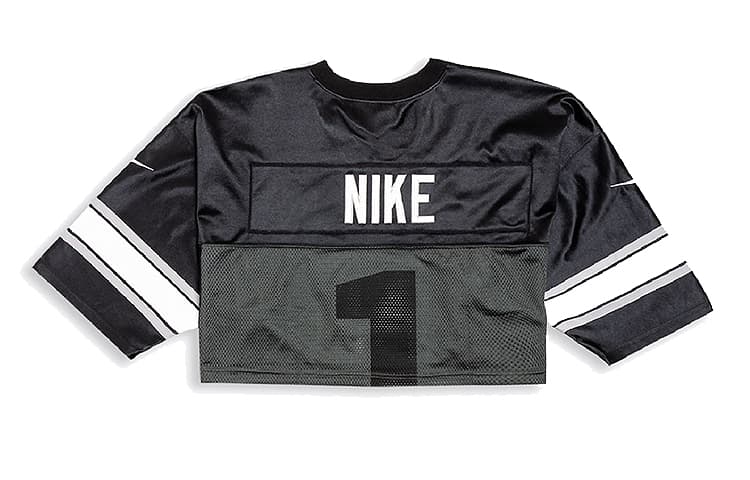 Укороченные топы Nike для женщин