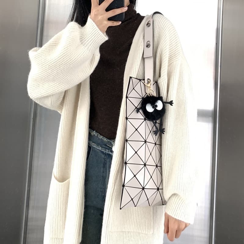 Веер Lan Bao из ПВХ мгновенно трансформируется в стиль на одно плечо. Унисекс, несколько цветов