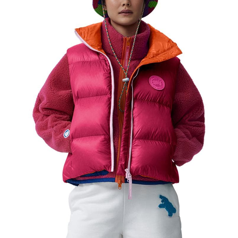 Женский жилет Canada Goose x Paola Pivi цвета фуксии