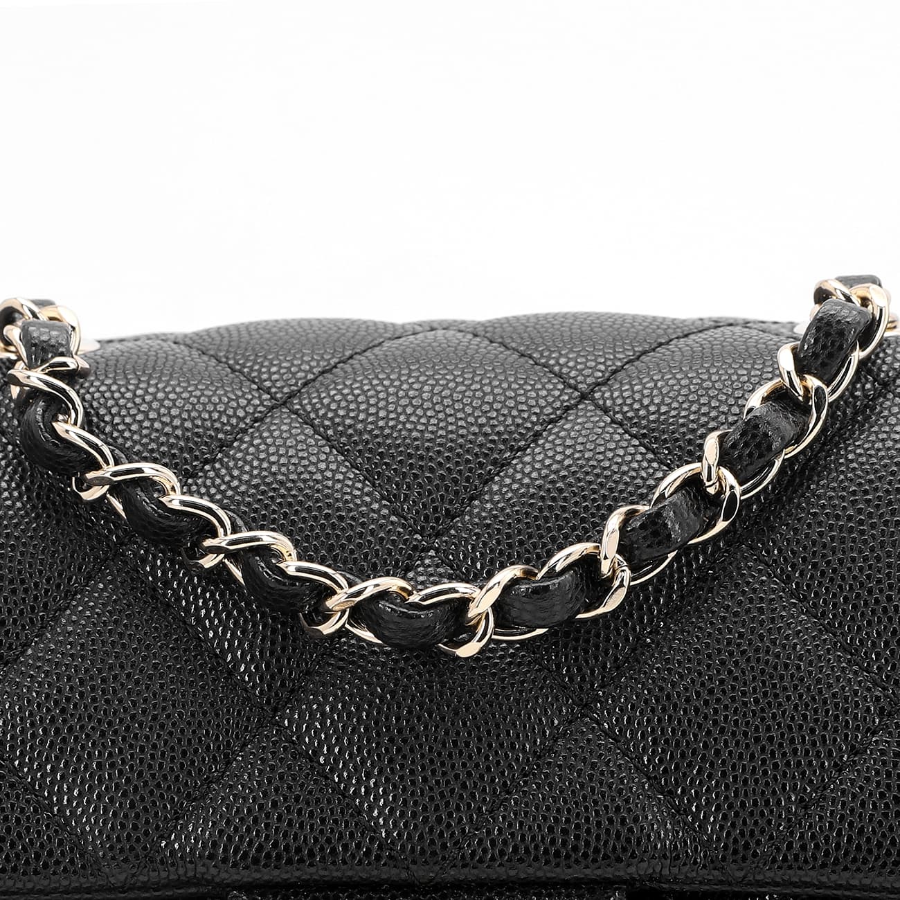 Маленький рюкзак CHANEL 23S из зерненой телячьей кожи, черный AS4058