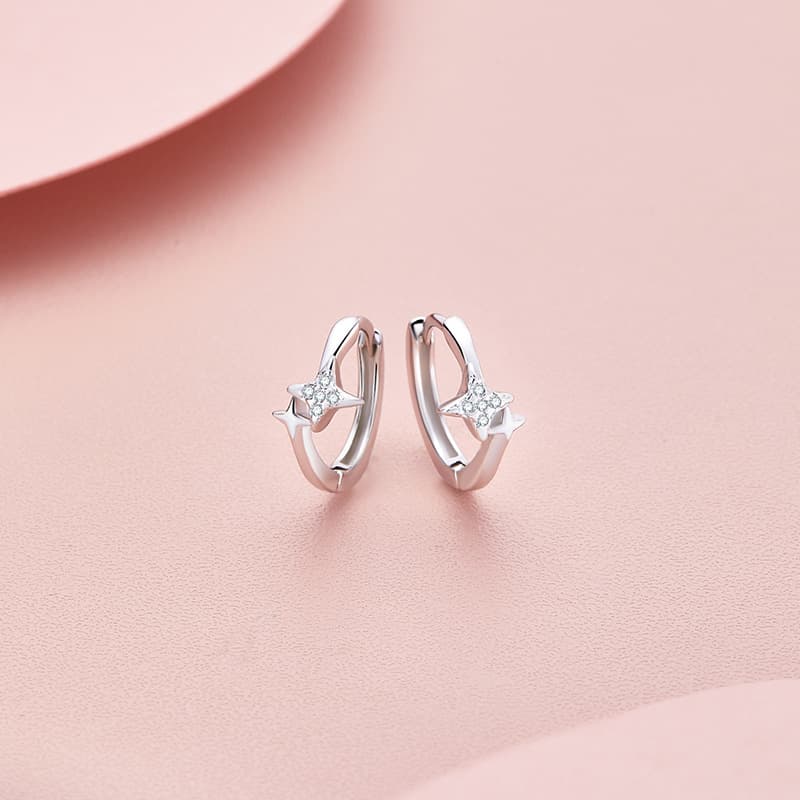 Женские изящные серебряные серьги TRUE ME 999 пробы